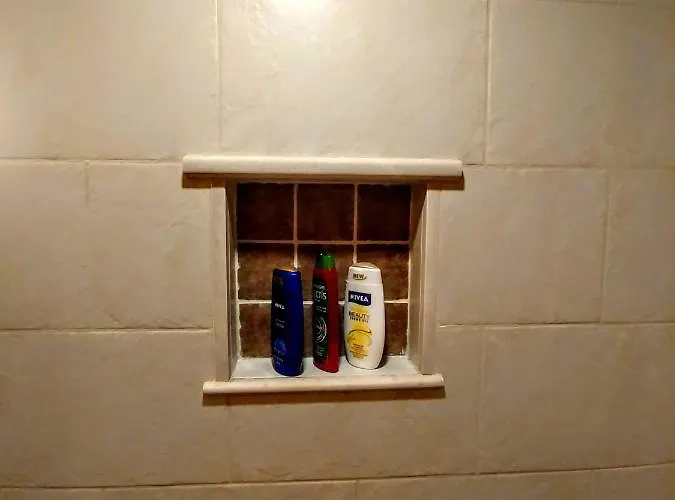 2 Bedroom 2 Bathroom Sea View, Private Free Parking *