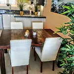 2 Bedroom 2 Bathroom Sea View, Private Free Parking Apartman Dubrovnik