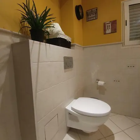 2 Bedroom 2 Bathroom Sea View, Private Free Parking * Ragusa