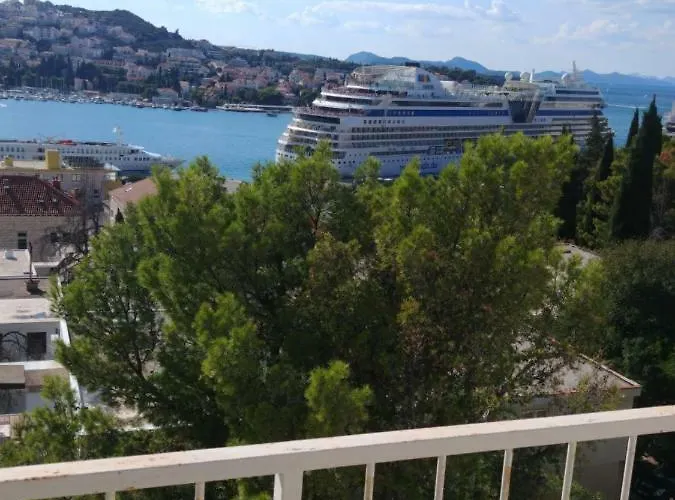 Apartmán 2 Bedroom 2 Bathroom Sea View, Private Free Parking Dubrovník